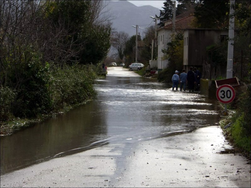 Poplava u Metkovicu (04)